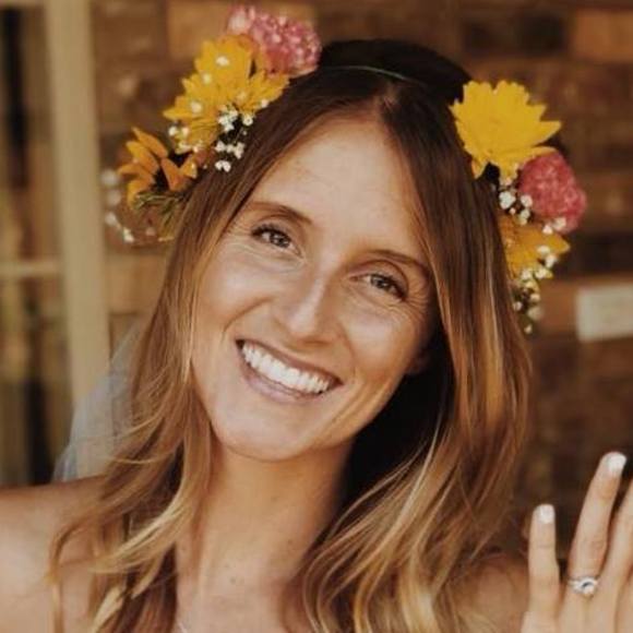 Meet your Posher, Kacee - Picture 1 of 1